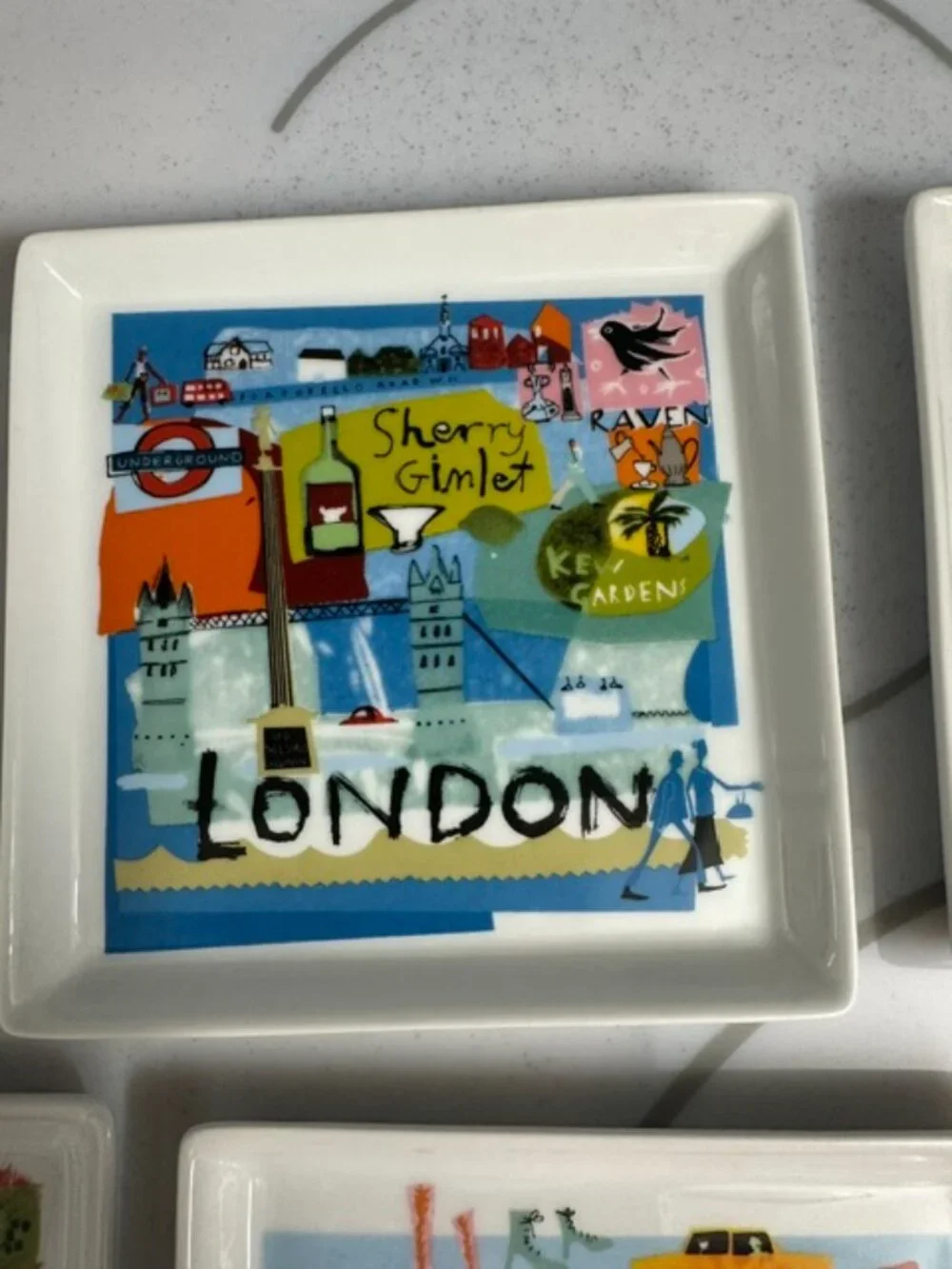 Crate & Barrel Cityscape Square Appetizer Plates – Set of 6   City Scenes • Cera